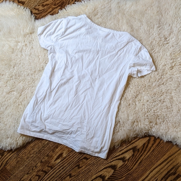 White Basic T-shirt - Picture 2 of 2